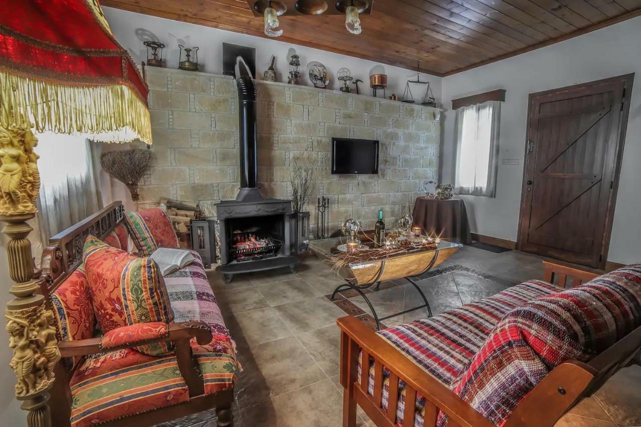 Lofou Traditional House Экстерьер фото